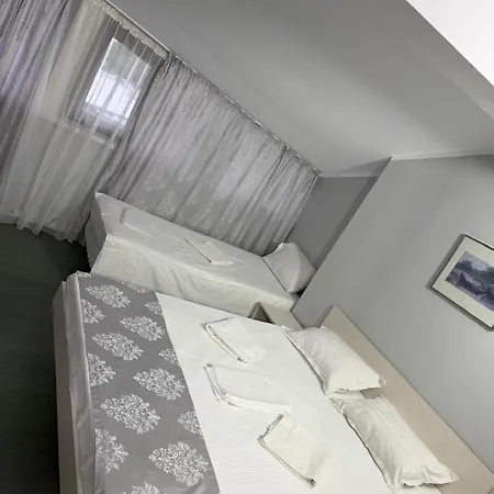 Hotel Galaxy 2*